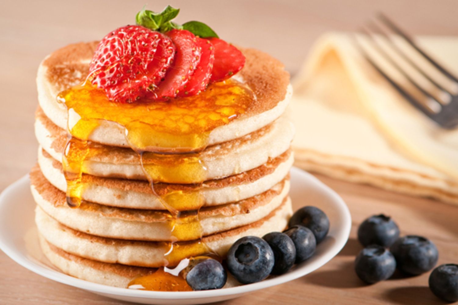 Pancake: lợi ích và cách làm những món ăn từ bột mì trứng