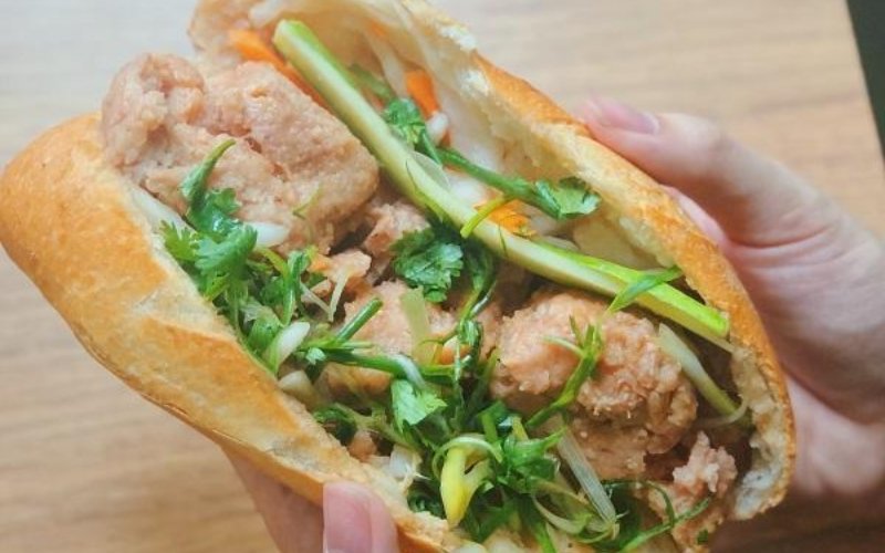 Món bánh mì truyền thống bổ dưỡng