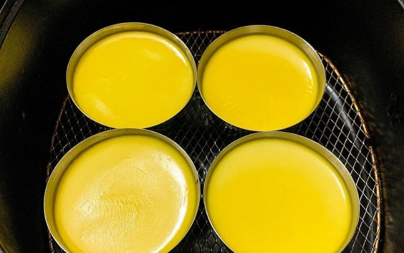 Có thể nướng flan bằng lò nhưng kết cấu sẽ hơi khác